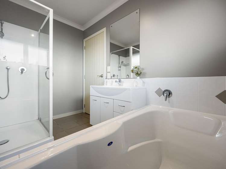 20 Everton Place Grandview Heights_12