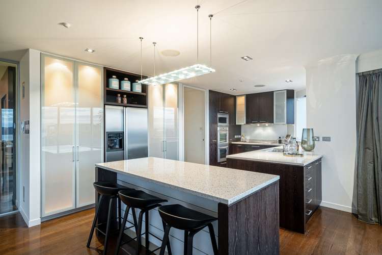 2/97 Jervois Road Herne Bay_7