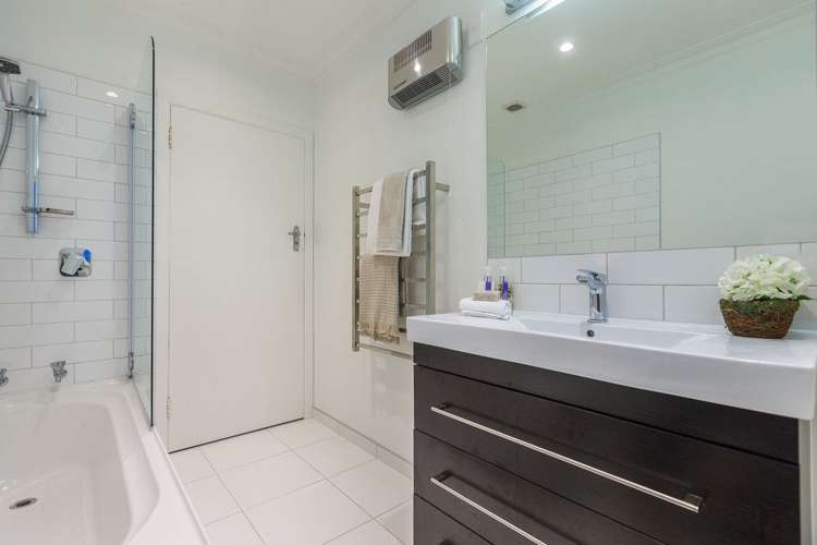 15 Abbotts Way Remuera_12