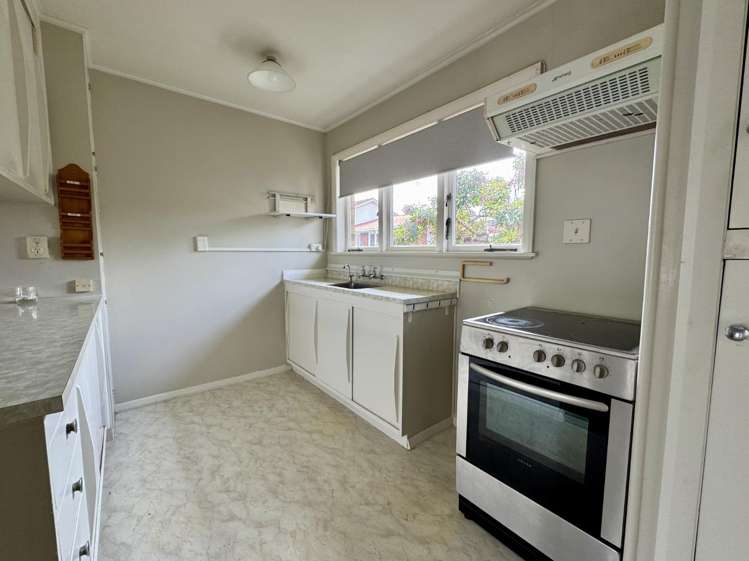 6/15 Campbell Road Royal Oak_1