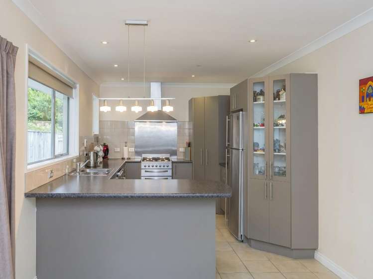 318 Te Moana Road 1366_1