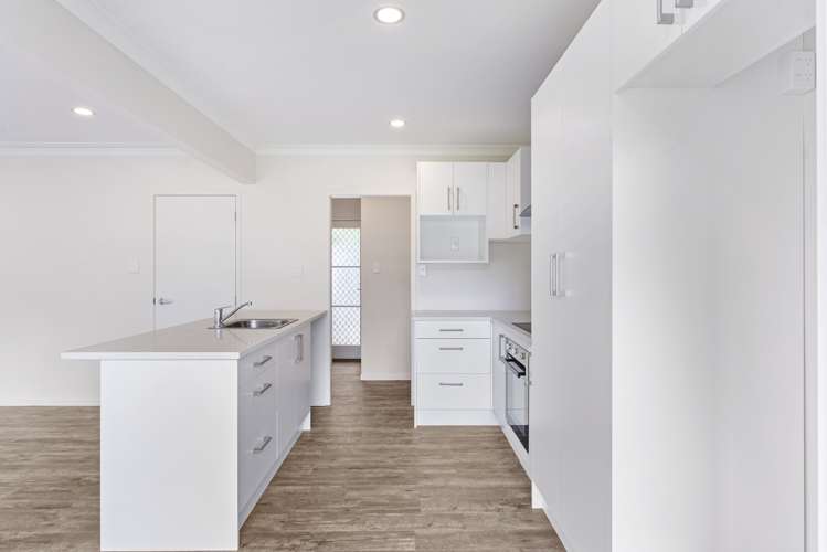 1/1 Takapu Street Henderson_6