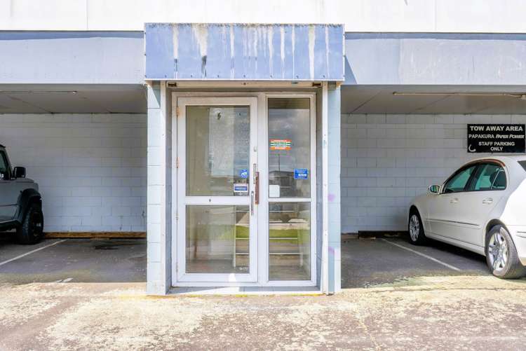 223 Great South Road Papakura_10