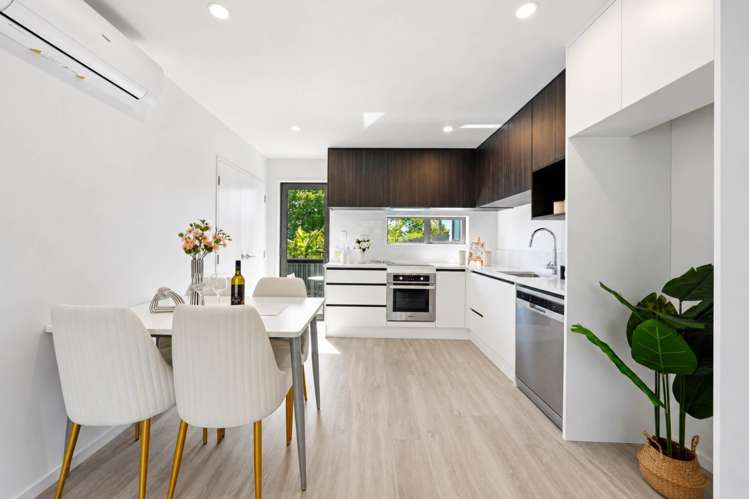 14D Eastglen Road Glen Eden_4