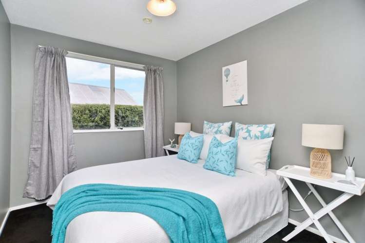 79 Maces Road Bromley_12