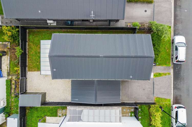 15 Trewern Avenue Chartwell_17