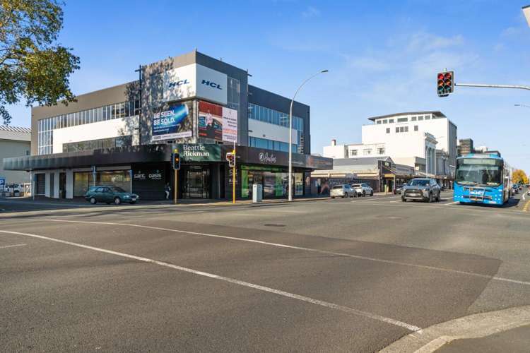 660 Victoria Street Hamilton City Central_4