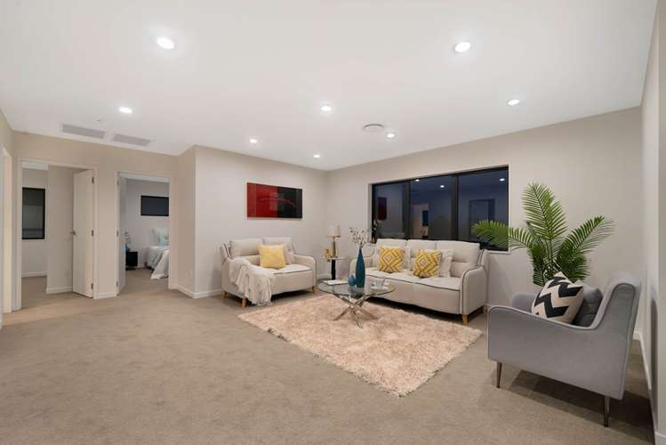 147 Seabrook Avenue New Lynn_15