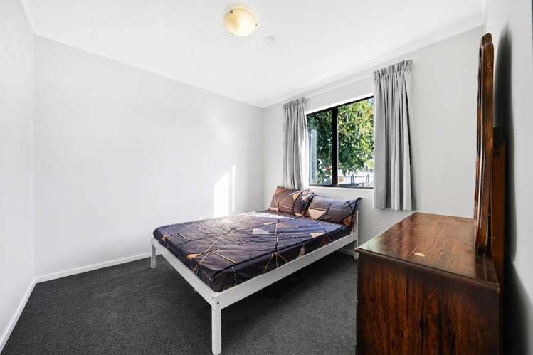 2/9 Porchester Road Papakura_8