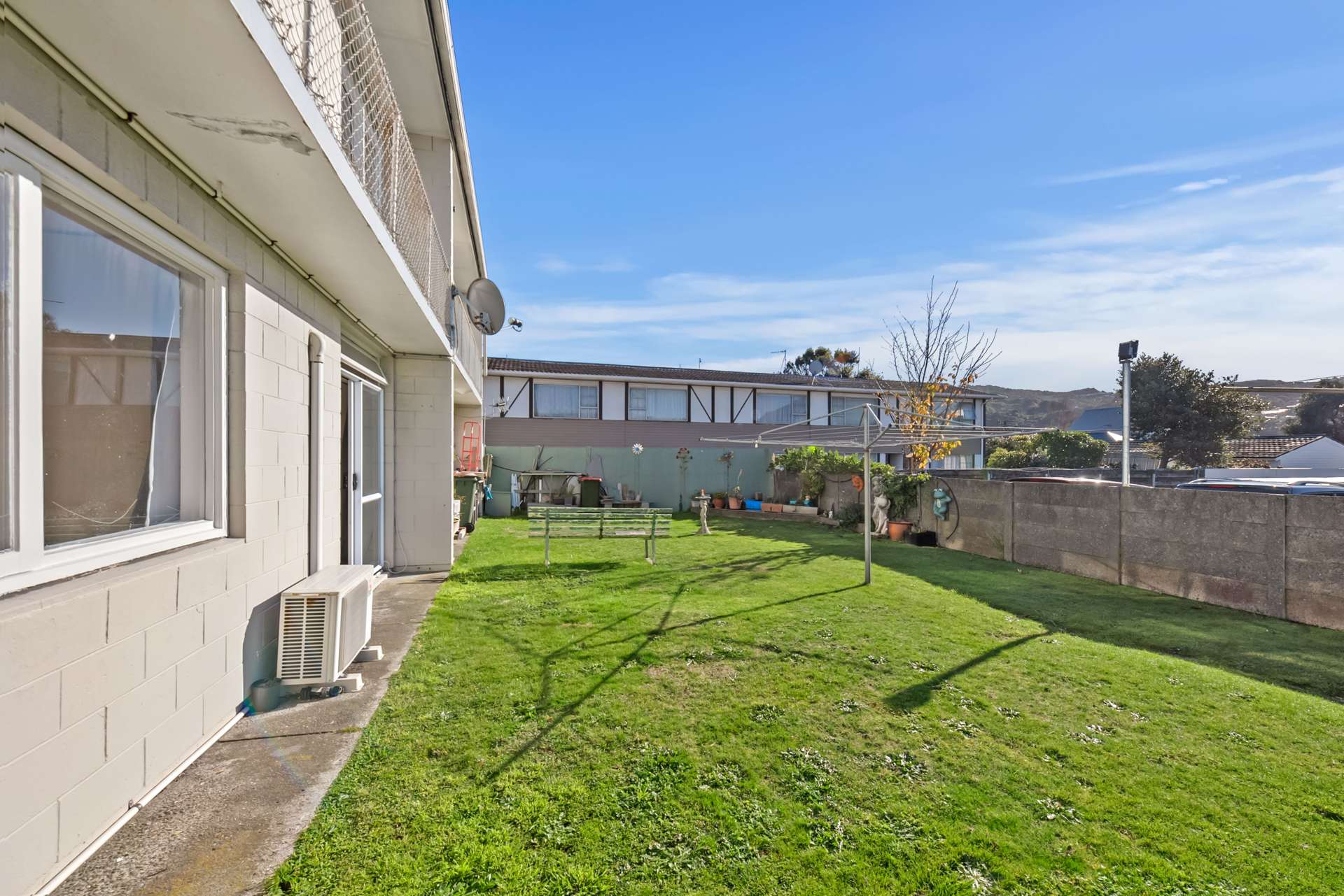 2/35 Campbell Terrace Petone_0