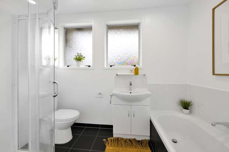 60 Tavistock Street Westown_13