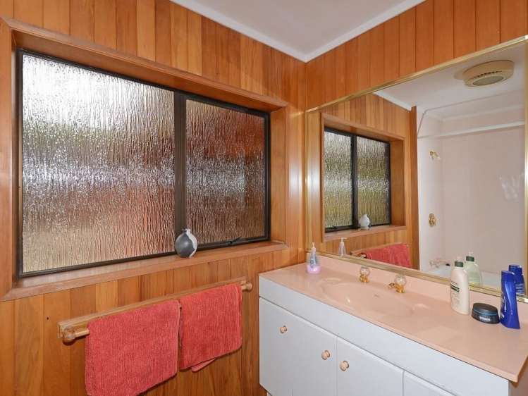 167 Katherine Mansfield Drive Whitemans Valley_17