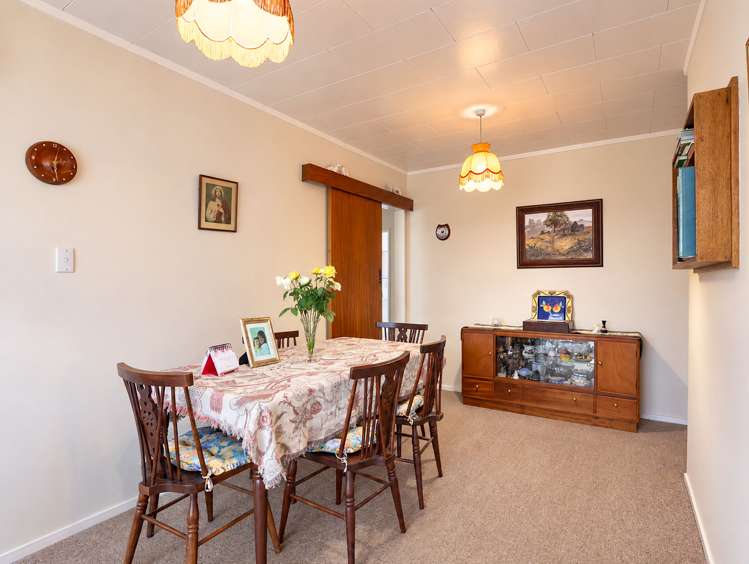 19 Winstone Avenue Chartwell_15