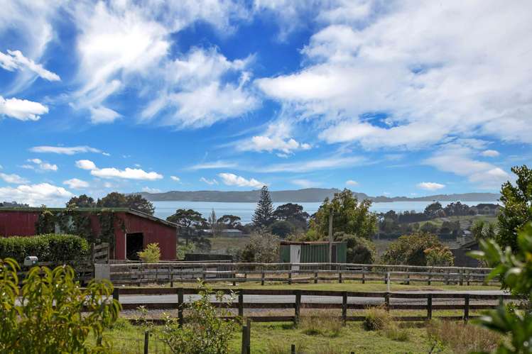 480 Whitford Road Whitford_6