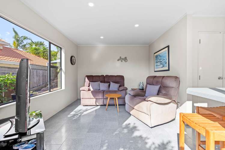 5 Azure Grove Unsworth Heights_22