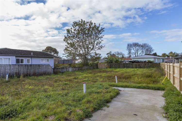 5b Woodside Road Massey_6