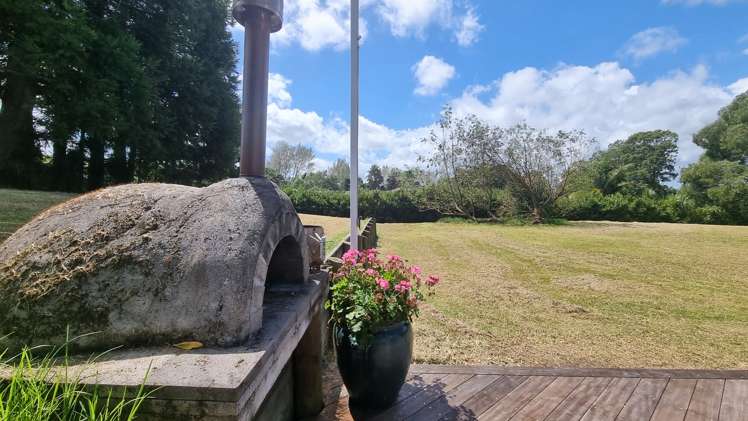 949 State Highway 16 Waimauku_25