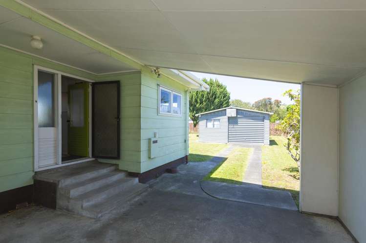 542 Wainui Road_4