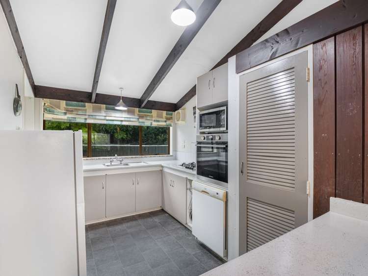 17 Akepiro Place Tawhero_14