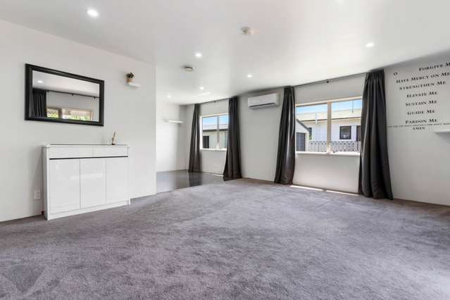 85 Templeton Place Clendon Park_2