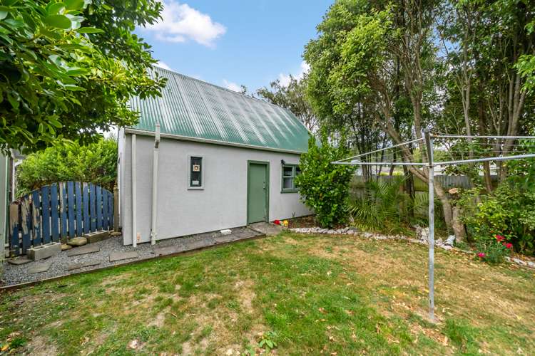 1216 Fergusson Drive Brown Owl_16