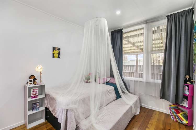 10a Carnac Place Mangere East_14