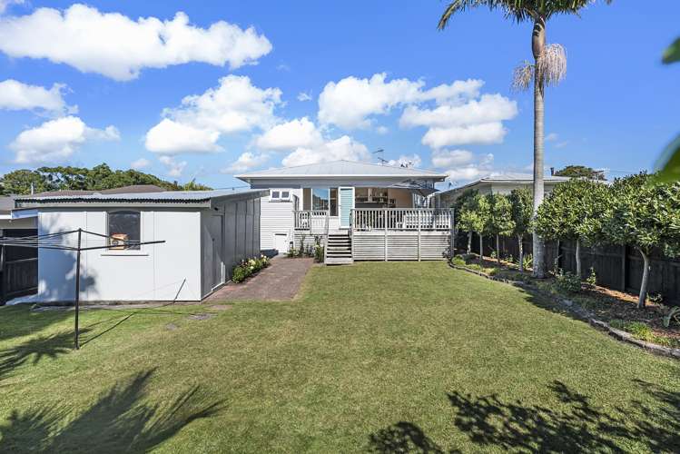 41 Margaret Avenue Mount Albert_8