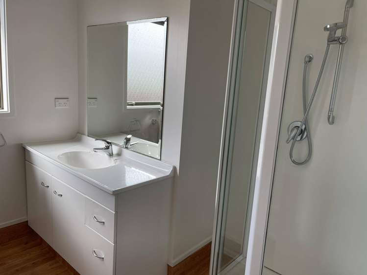 20 Charles Street Weston_10