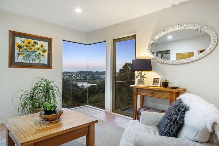 417 Paremoremo Road Paremoremo_16