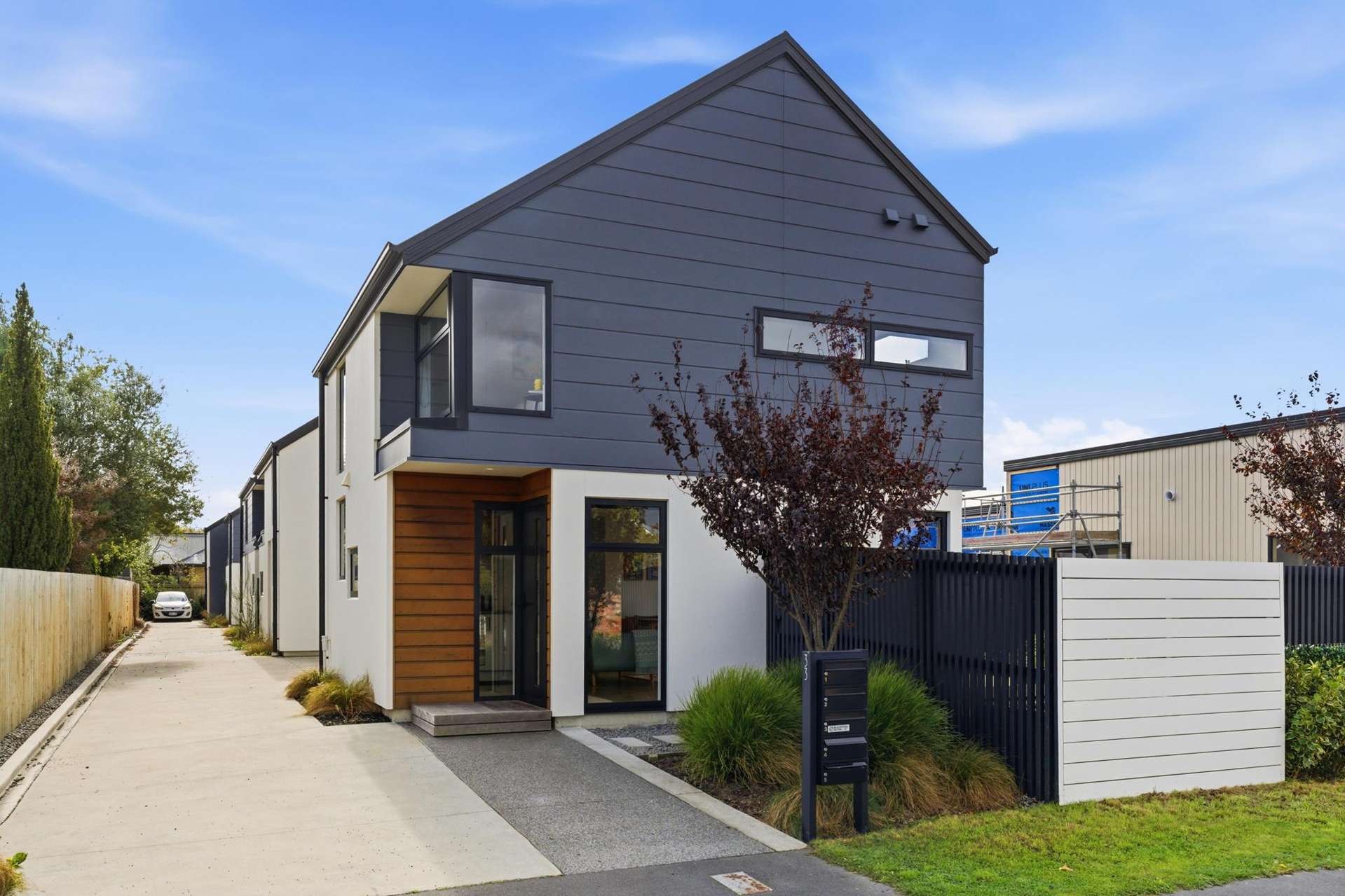 1/33 Leitch Street Somerfield_0