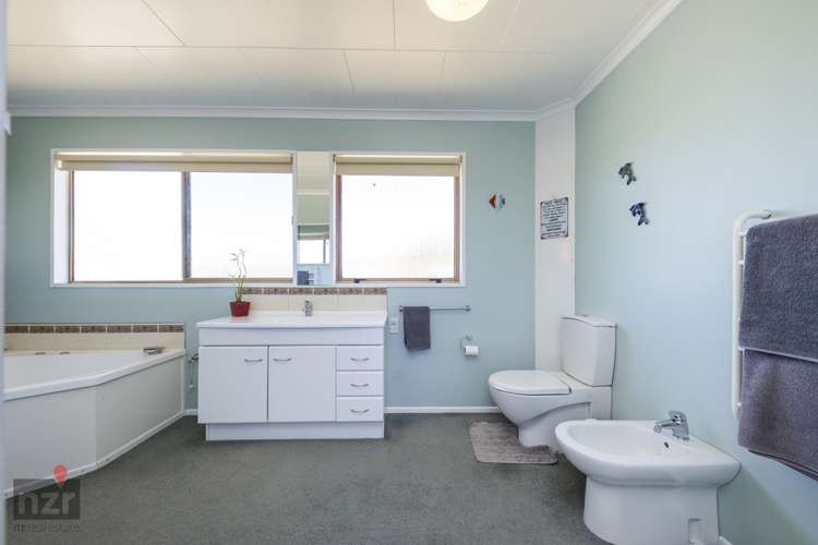 32 Shelton Place Feilding_13