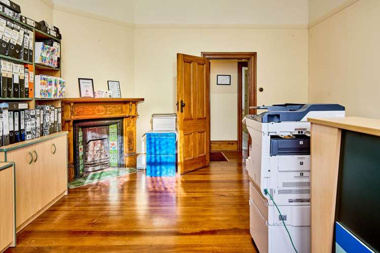 63 Hutt Road Petone_13