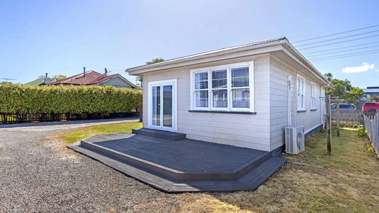 73 De Lautour Road Inner Kaiti_4