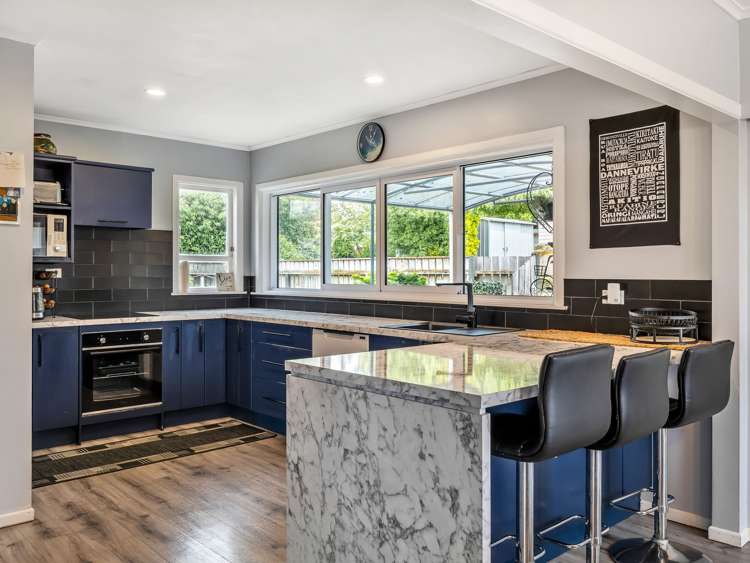 11 Ries Street Dannevirke_19