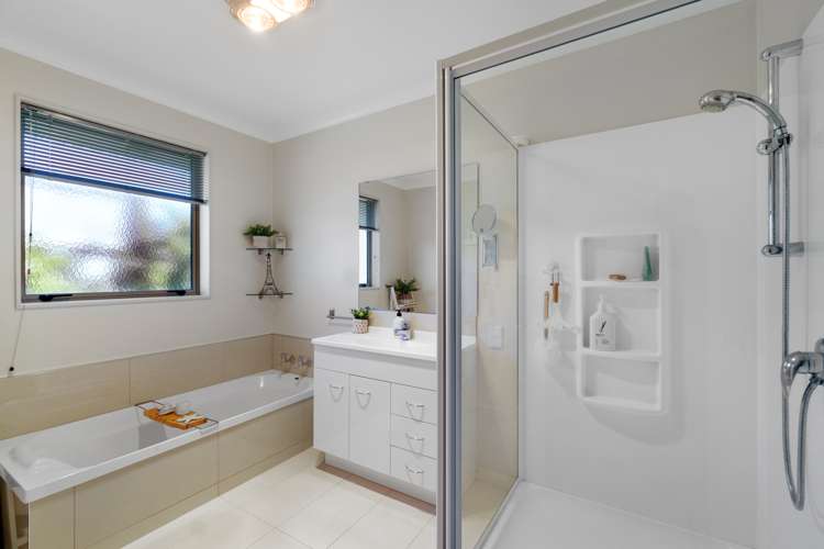 4 Ruske Place Grandview Heights_12