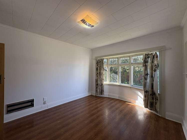 9 Gibson Drive Hornby_12