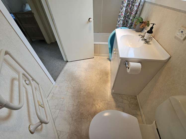 11 Matakane Street Waitarere Beach_7