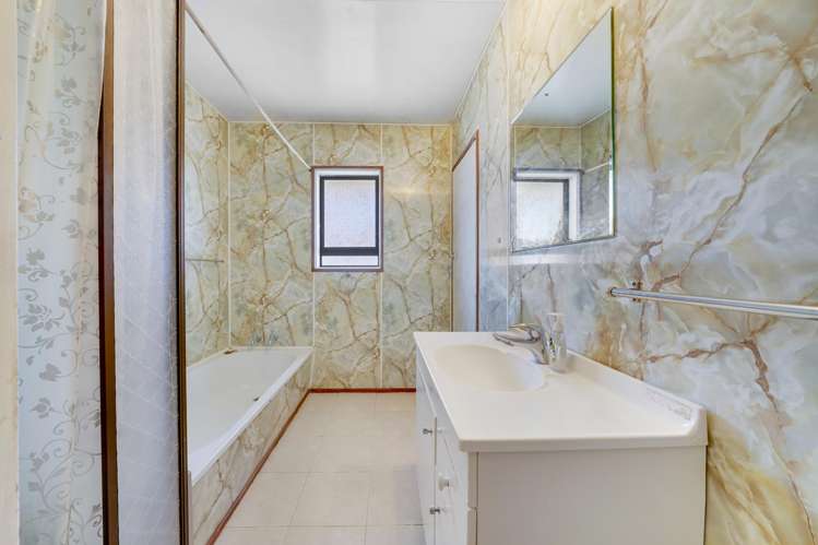 523 Richardson Road Mt Roskill_10
