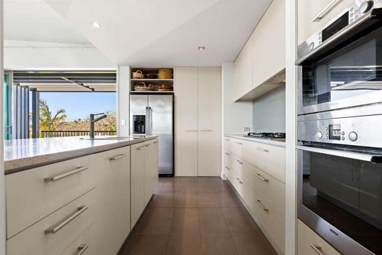 2/11 Taranaki Road Kohimarama_14