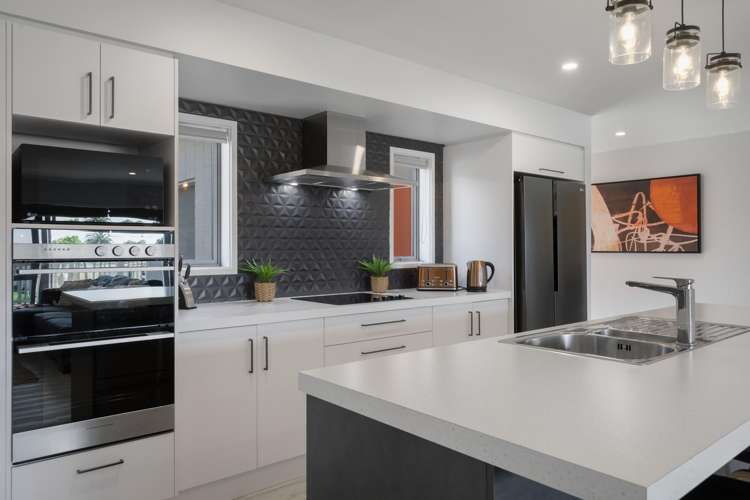 12 Anatere Rise Athenree_4