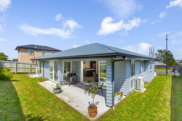 36 Accolage Boulevard Kumeu_2