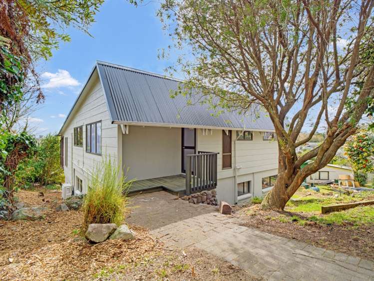 22 Alastair Avenue Owhata_22