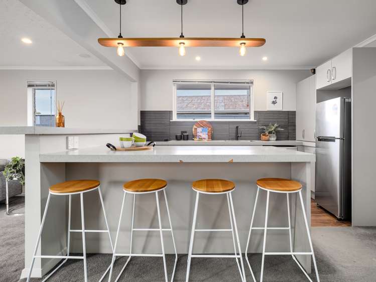 32 Stanton Crescent Hoon Hay_4