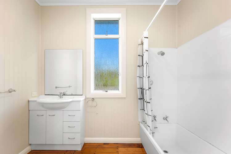 18a Bush Street Naenae_12