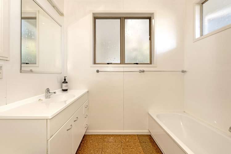 2 Fergusson Drive Te Hapara_14