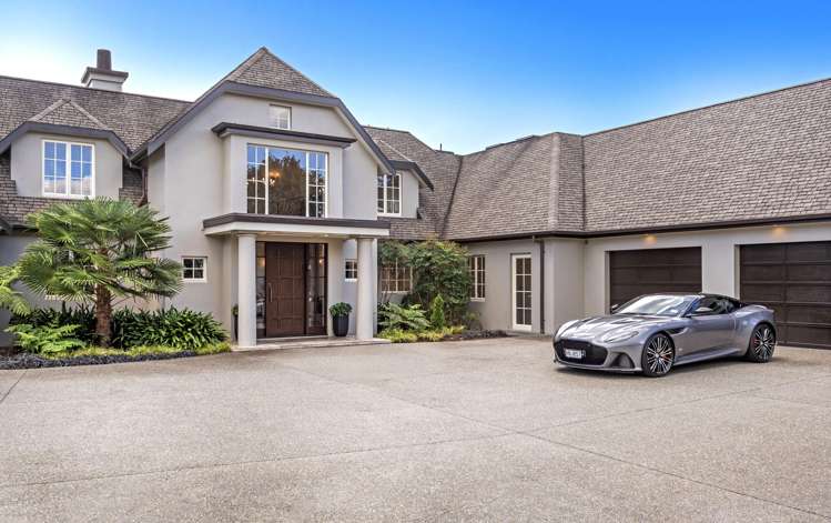 38 Porterfield Road Whitford_9