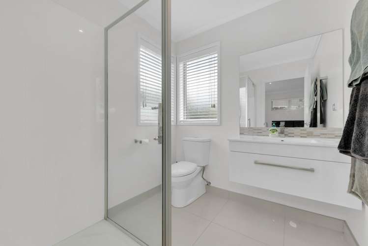 12a Bacot Place Howick_13