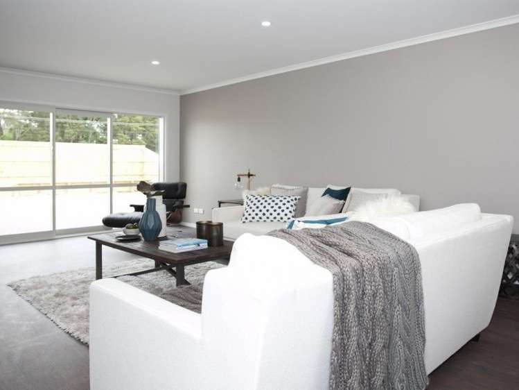 15 Coutts Way Fitzherbert_19