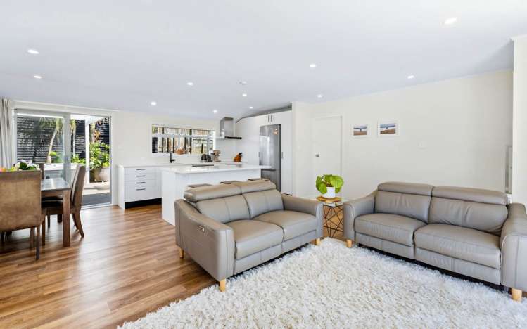 1/95 Langana Avenue Browns Bay_5