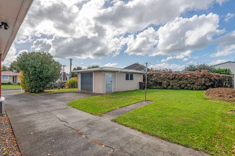 4 Wilson Crescent Highbury_8